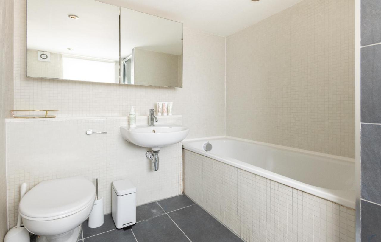 The Euston Square Escape - Modern And Central 4Bdr Home London Ngoại thất bức ảnh
